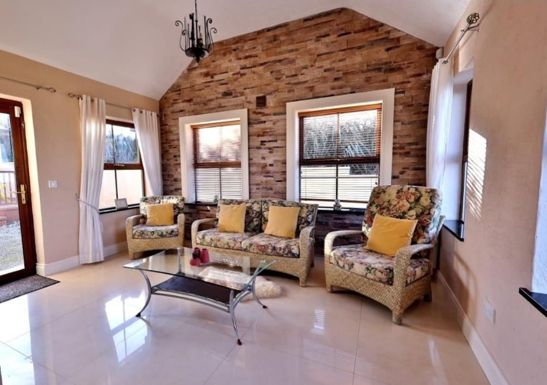 The Cliffs Of Moher Holiday House Doolin Exterior photo